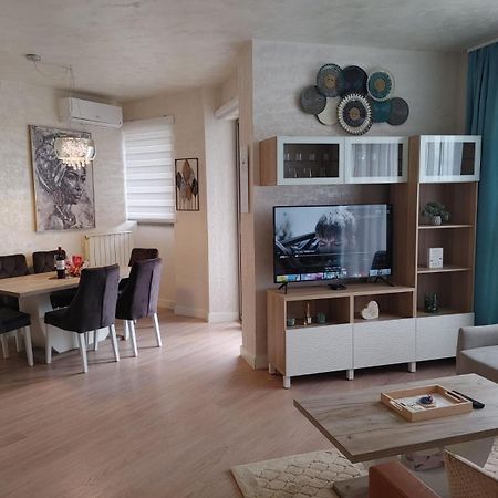 Gigi Apartment Beograd Ngoại thất bức ảnh